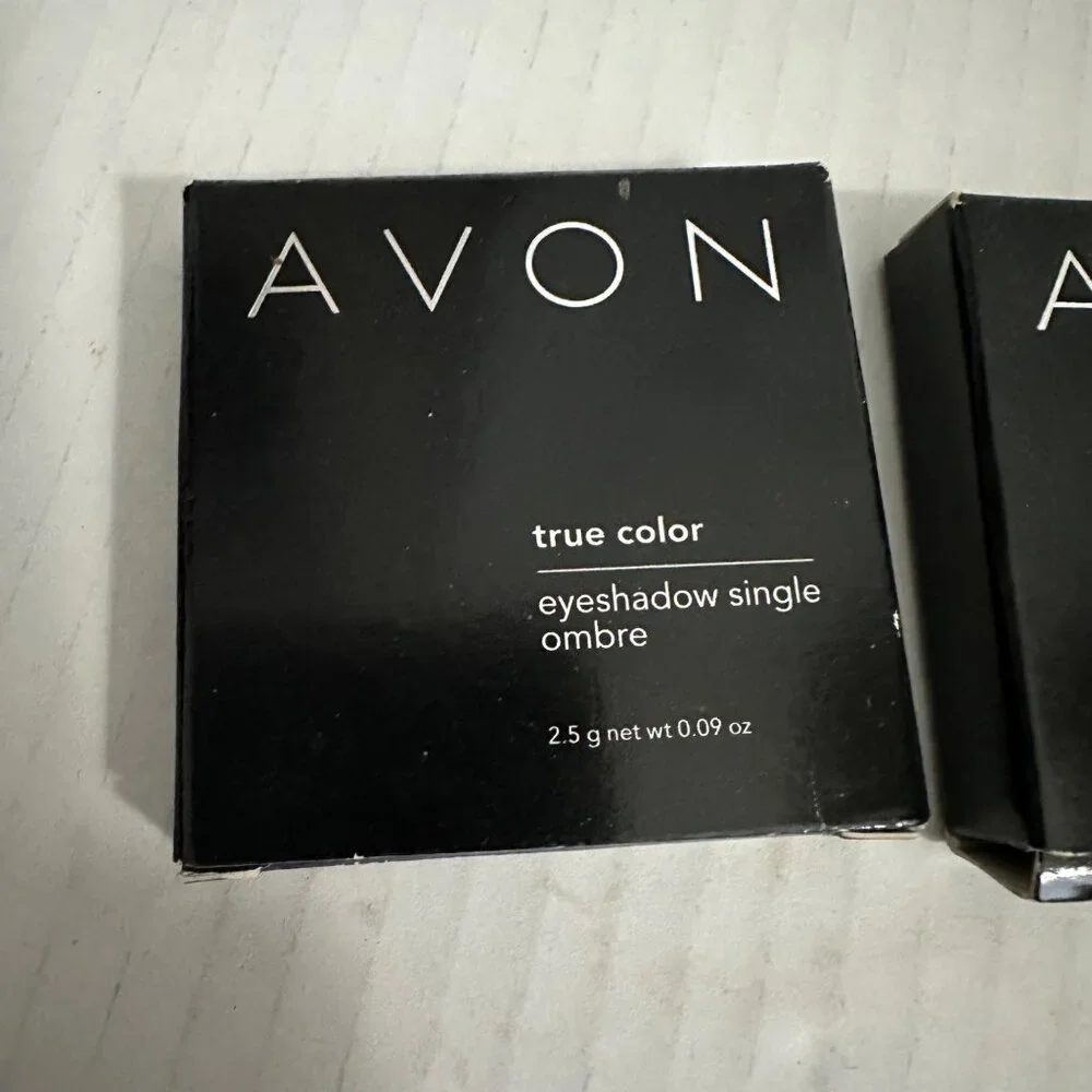 Avon True Color Eyeshadow Single E101 Rich Creme 2.5g net wt 2009 Lot of 2 NEW‎